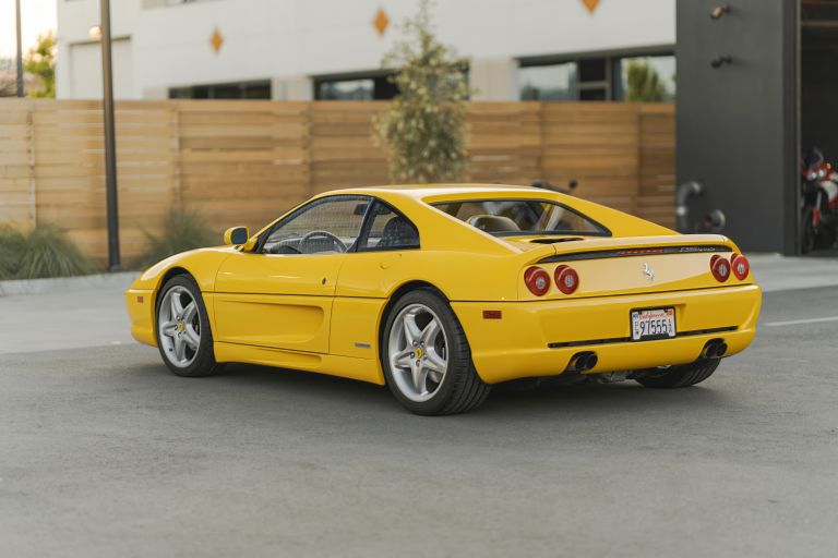 1995 Ferrari F355 berlinetta - USA version 740255