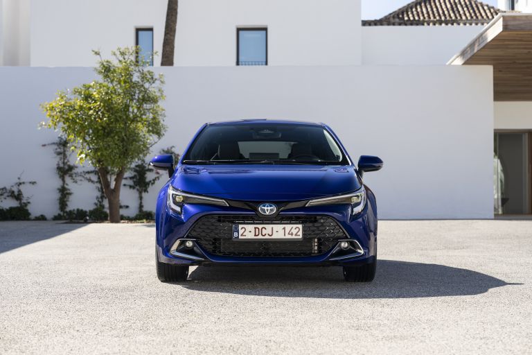 2023 Toyota Corolla hatchback 708477