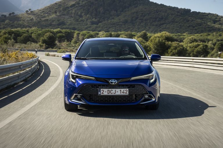 2023 Toyota Corolla hatchback 708484