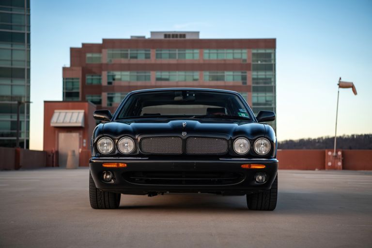 1998 Jaguar XJR - USA version 718438