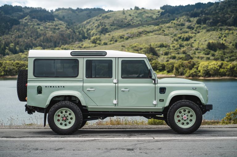 1992 Land Rover Defender 110 by Himalaya 721798