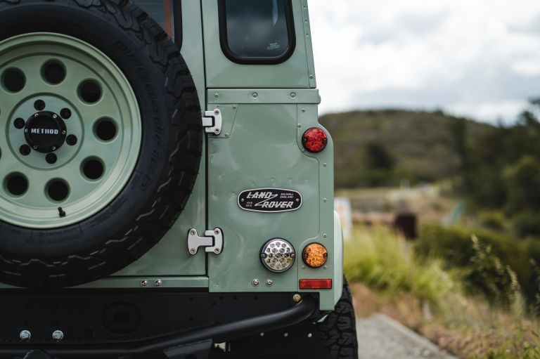 1992 Land Rover Defender 110 by Himalaya 721840