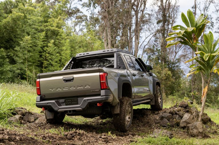 2024 Toyota Tacoma Trailhunter 722636