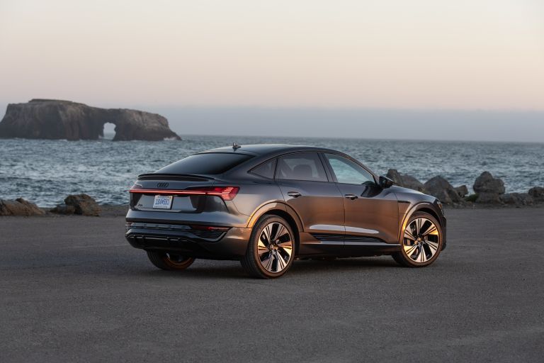 2024 Audi Q8 Sportback e-tron quattro - USA version 724201