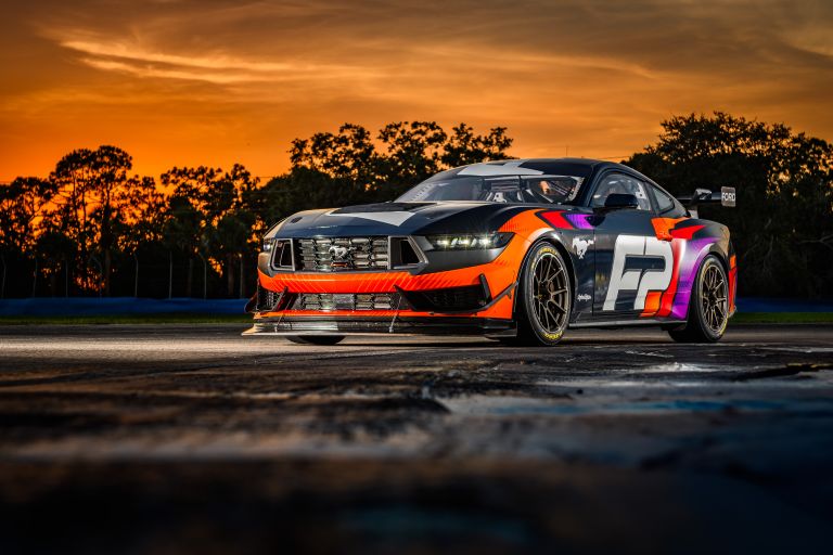 2024 Ford Mustang® GT3, Mustang Race Car