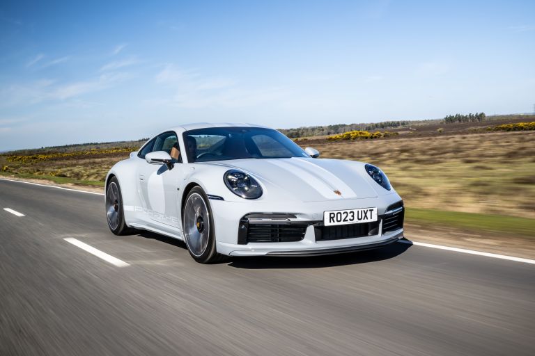 2023 Porsche 911 ( 992 ) Sport Classic - UK version 729061