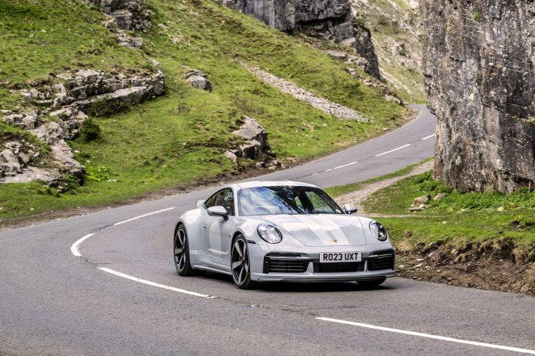 2023 Porsche 911 ( 992 ) Sport Classic - UK version 729073