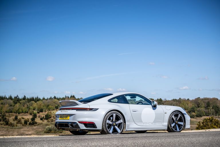 2023 Porsche 911 ( 992 ) Sport Classic - UK version 729077