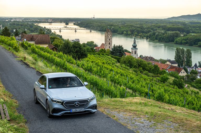 2024 Mercedes-Benz E 220d 4Matic AMG line 729887