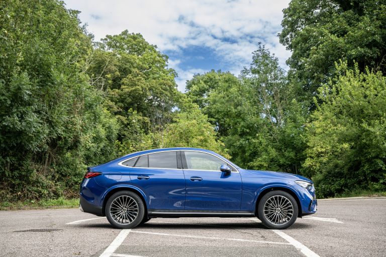 2024 Mercedes-Benz GLC Coupé 220d 4Matic - UK version 734261