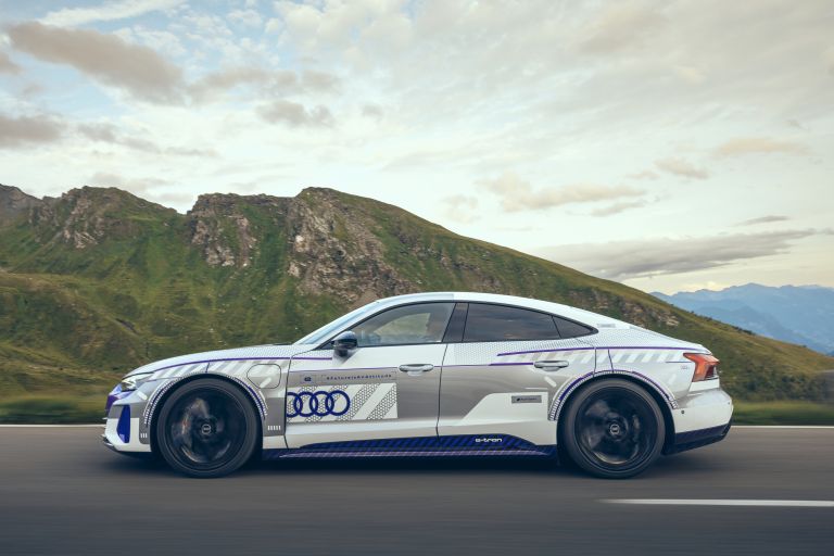 2023 Audi RS e-tron GT ice race edition 734767