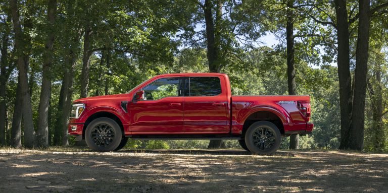 2024 Ford F-150 Lariat 735125