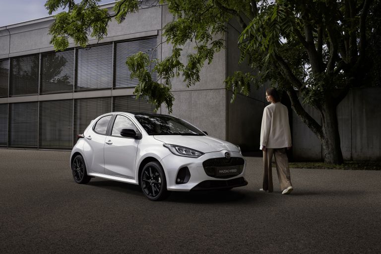 2024 Mazda 2 Hybrid 737772