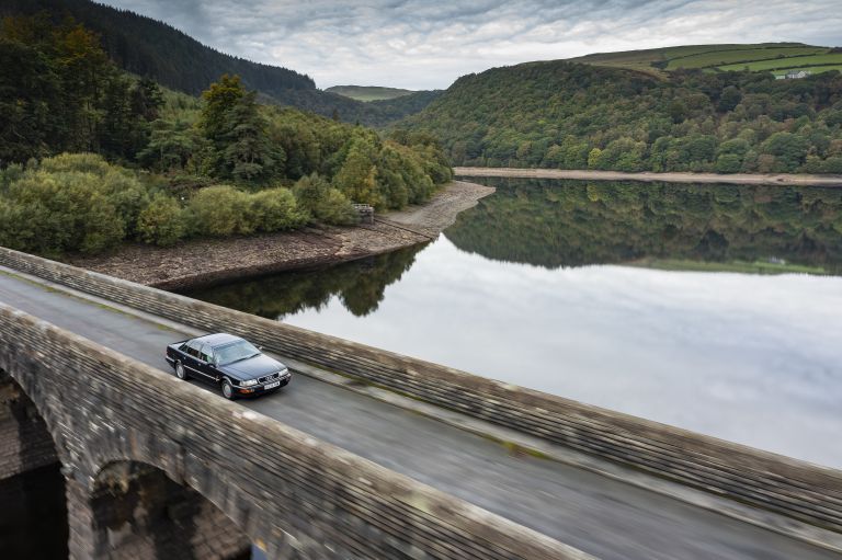 1989 Audi V8 - UK version 739917