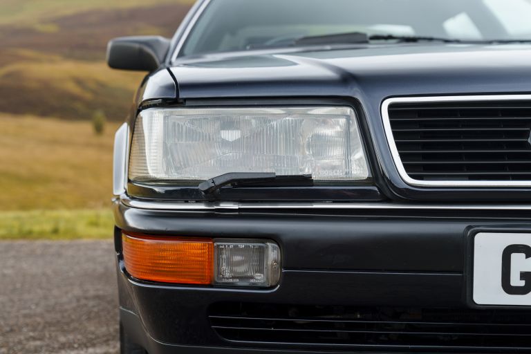 1989 Audi V8 - UK version 739920