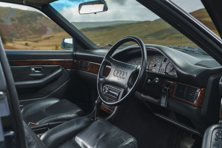 1989 Audi V8 - UK version 739925