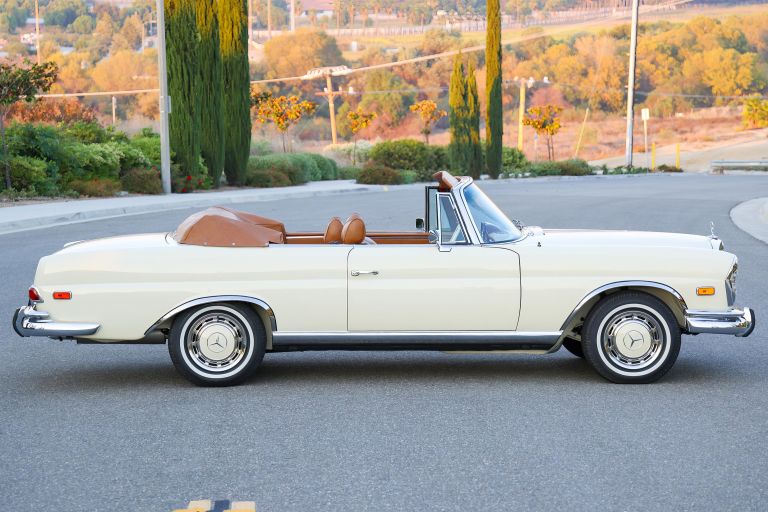 1969 Mercedes-Benz 280SE cabriolet ( W111 ) - USA version 747693