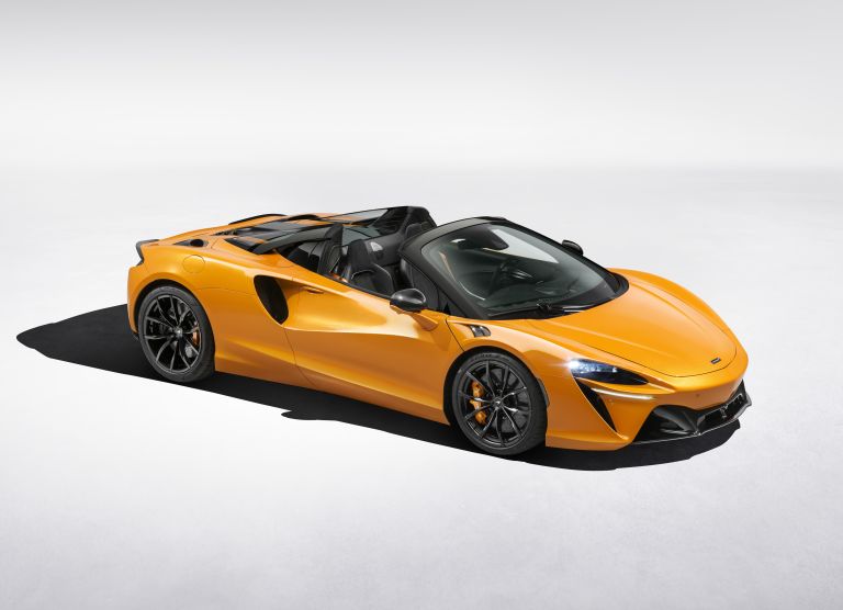 2025 McLaren Artura Spider 754752