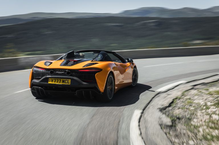 2025 McLaren Artura Spider 769076