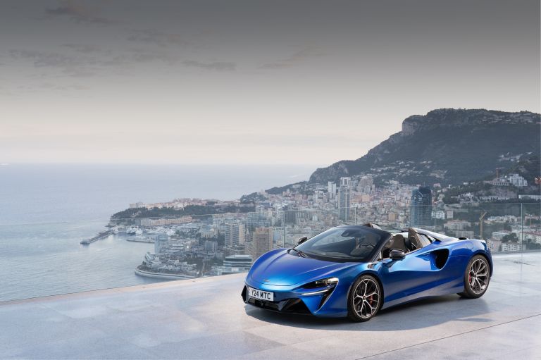 2025 McLaren Artura Spider 769110