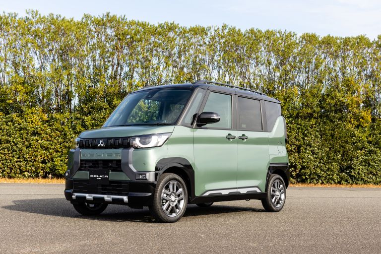 2024 Mitsubishi Delica-mini 756636