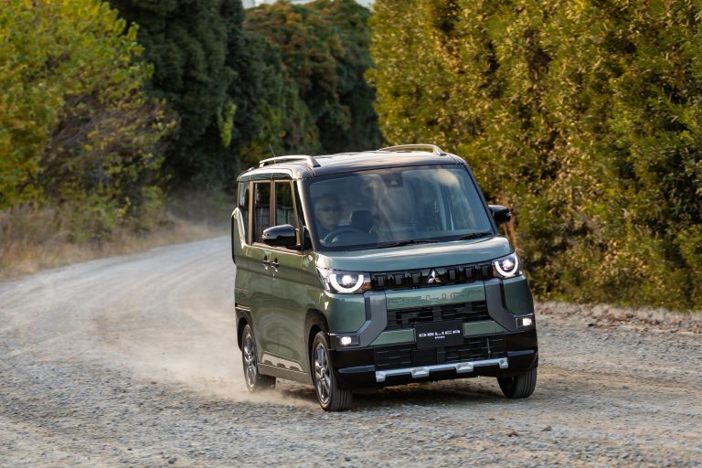 2024 Mitsubishi Delica-mini 756688