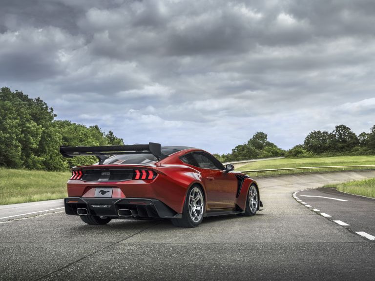 2025 Ford Mustang GTD Carbon Series 767171