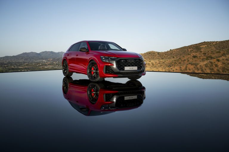 2025 Audi RS Q8 performance 768507