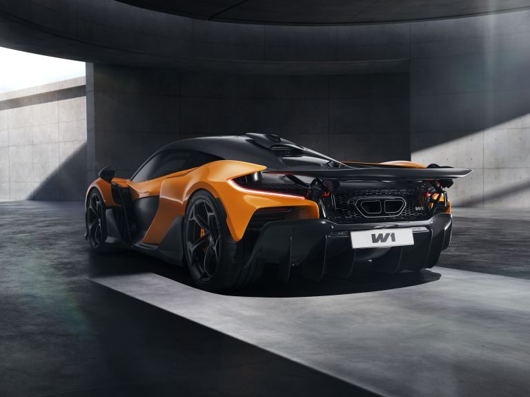 2025 McLaren W1 775139