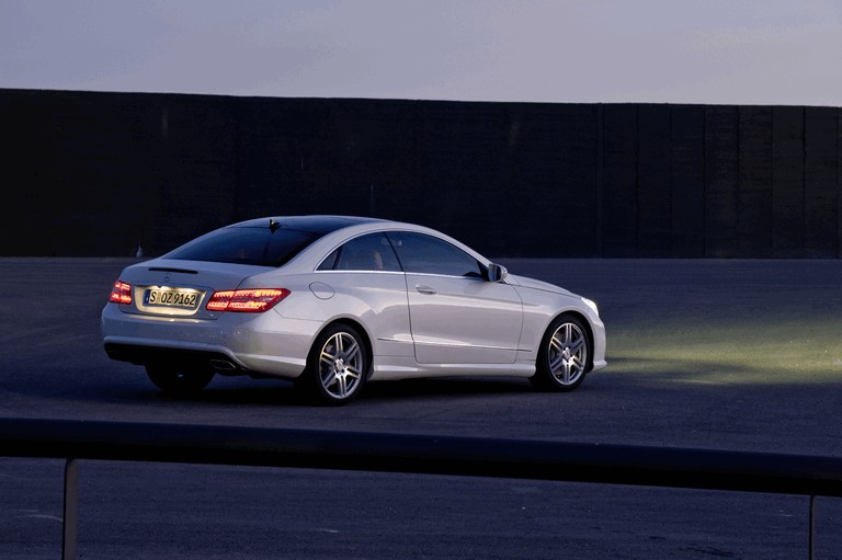 2009 Mercedes-Benz E-klasse coupé AMG sports package 251357