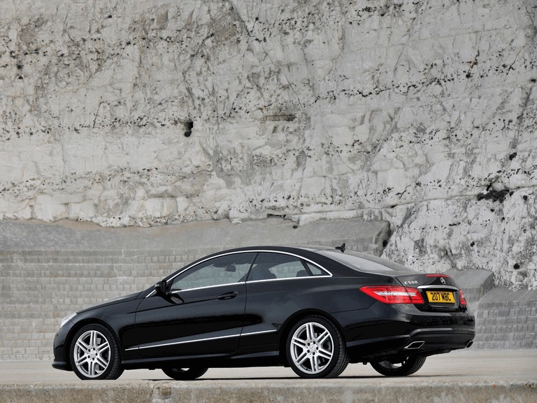 2009 Mercedes-Benz E500 coupé AMG sports package - UK version 260301