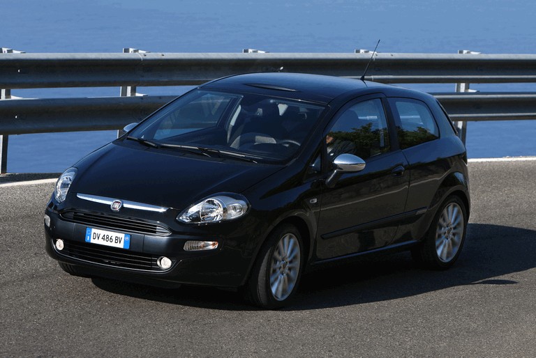 FIAT Punto Evo (2009 - 2012) - AutoManiac