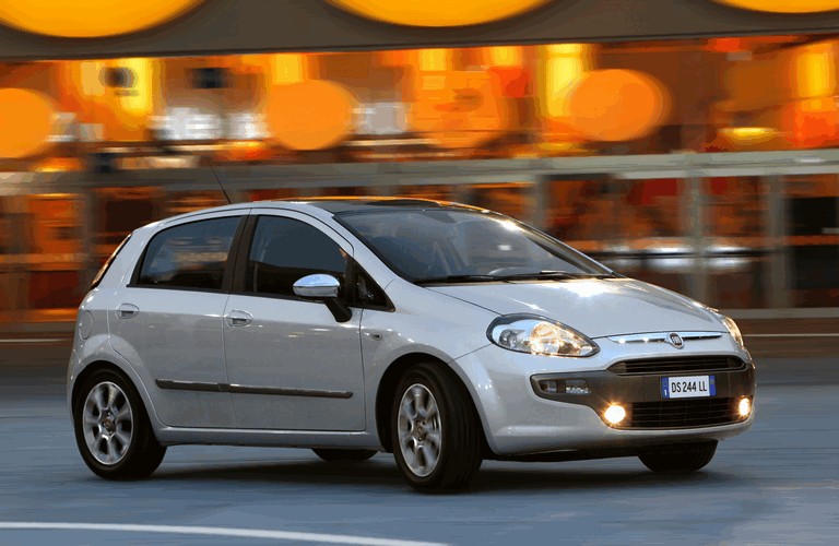 Fiat Punto Evo (2009): Mit 120 PS starkem 1,6-Liter-Diesel im Test