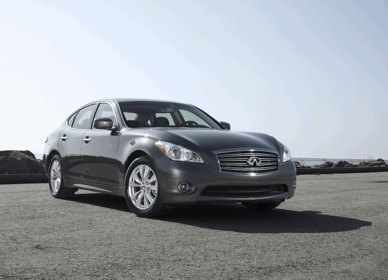 2011 Infiniti M56 271433