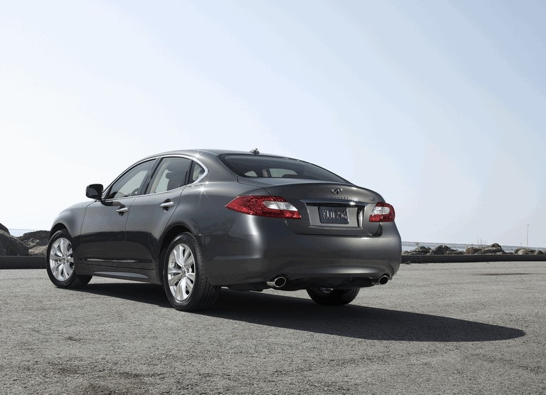 2011 Infiniti M56 271444