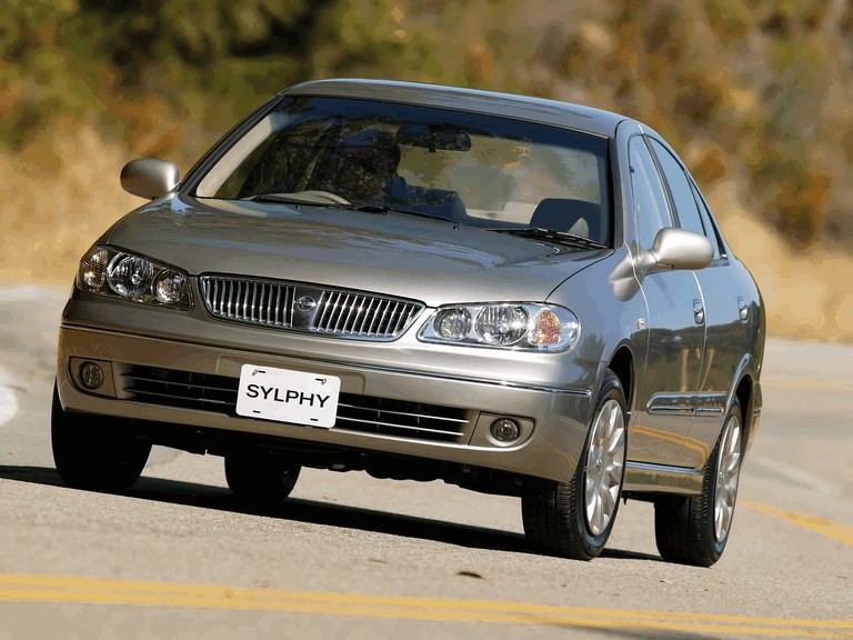 nissan altima small