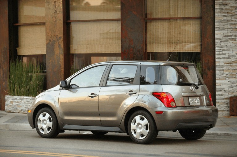 2004 Scion xA 486415