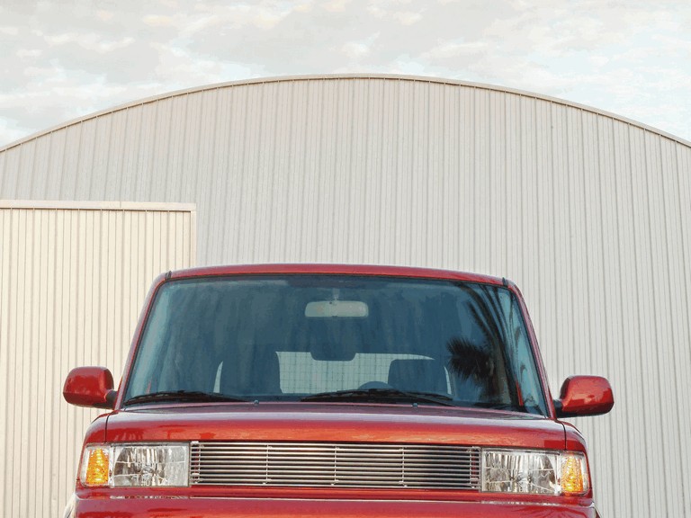 2004 Scion xB 486449