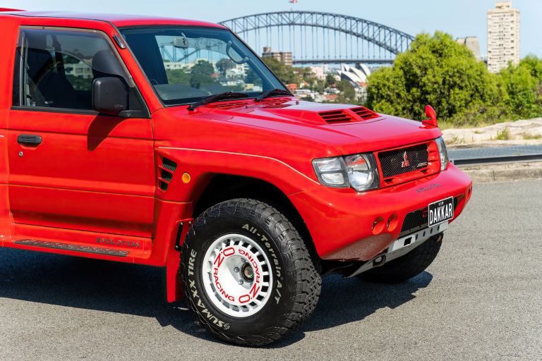 1997 Mitsubishi Pajero Evolution - Free high resolution car images