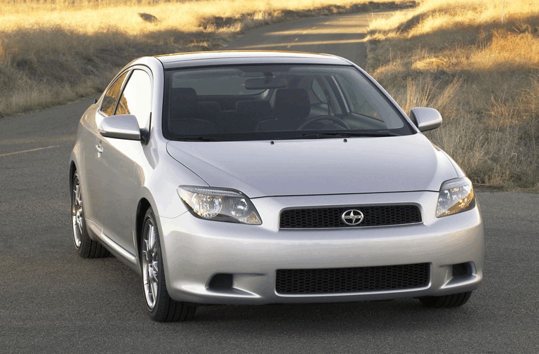 2005 Scion tC 487420