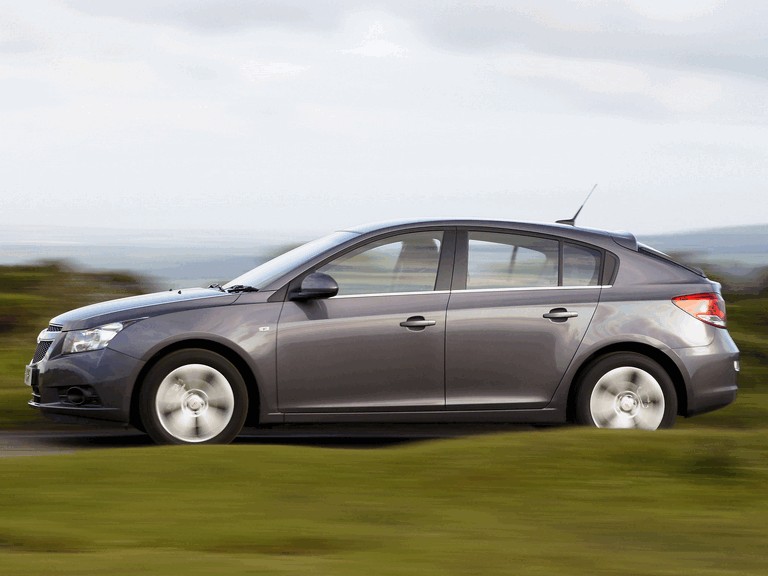 2011 Chevrolet Cruze hatchback - UK version 309302