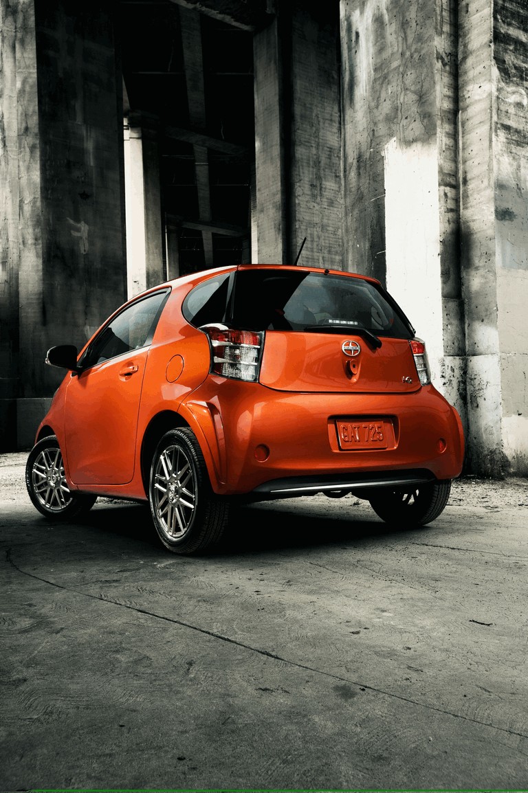 2012 Scion iQ 309611