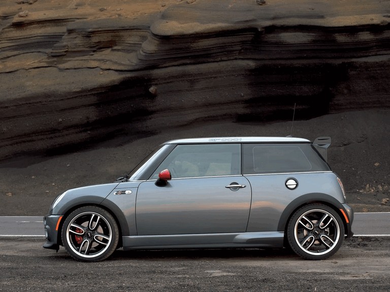 2006 Mini Cooper S with John Cooper Works GP kit #209743 - Best quality ...