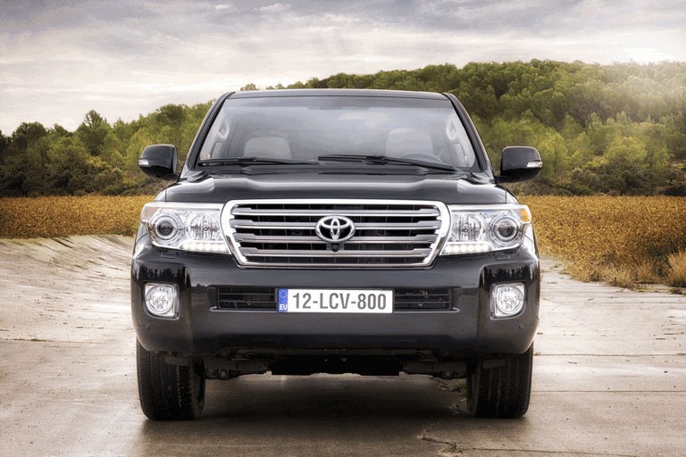 2012 Toyota Land Cruiser V8 330137