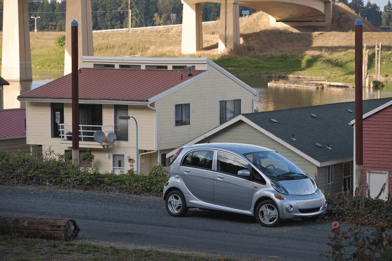 2012 Mitsubishi i-MiEV - USA version 329932